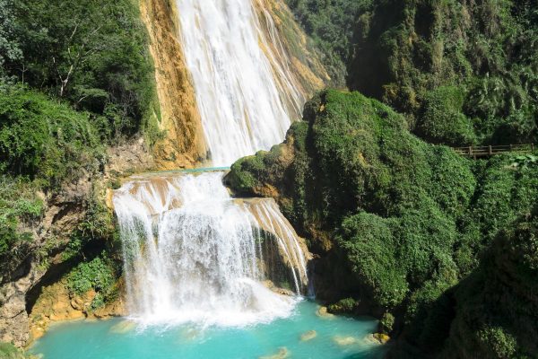 stunning-view-to-el-chiflon-waterfall-69317650-min-X5